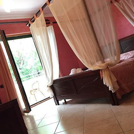 Agriturismo Terre Delle Monache Понтеканьяно Экстерьер фото